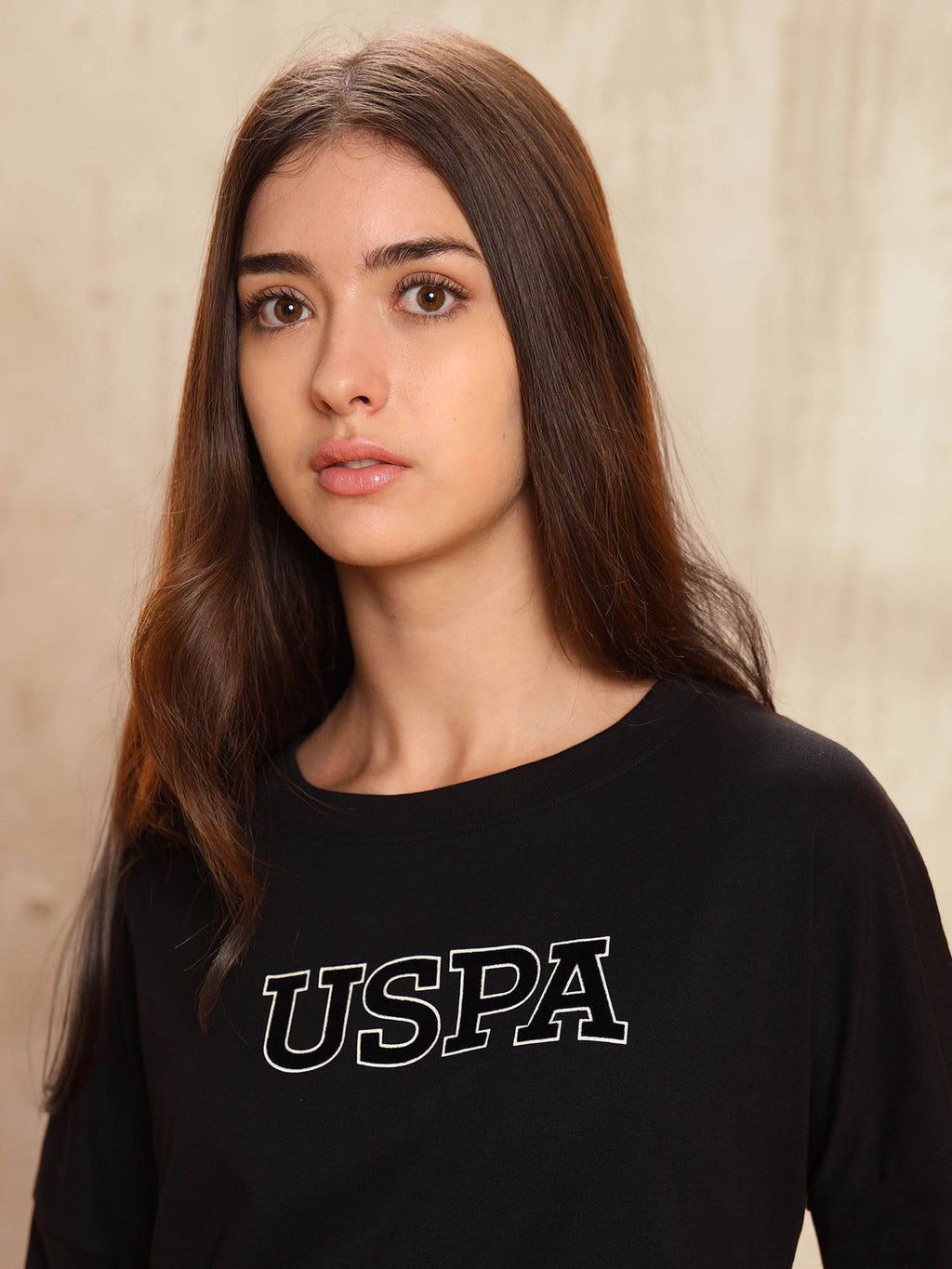 Women Black Solid Regular Fit T-Shirt | PW43 - view 7