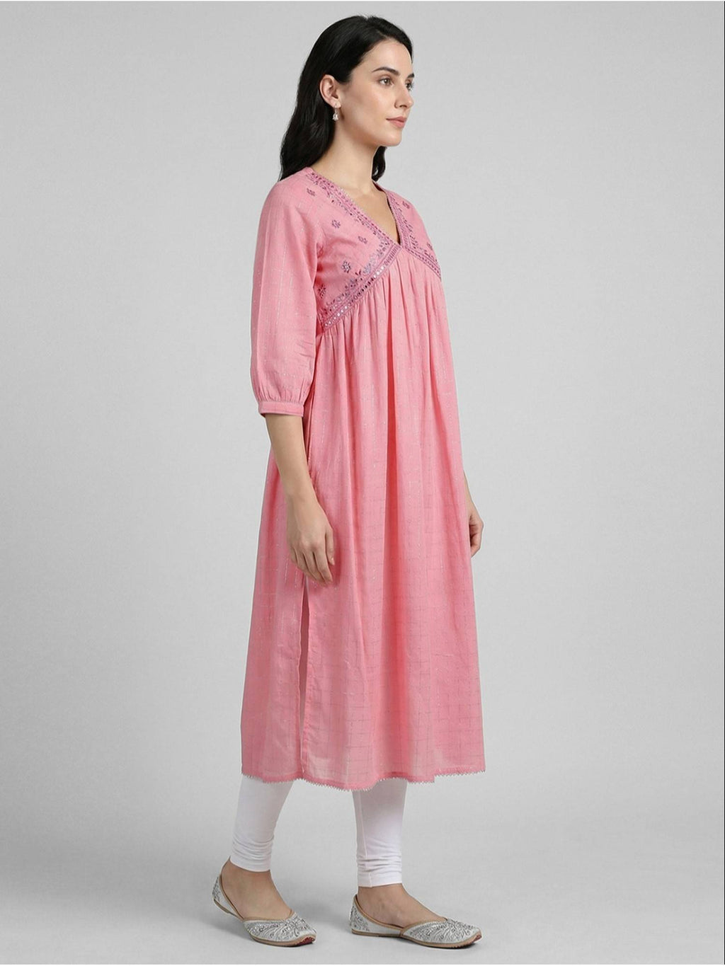 Women Pink Cotton Embroidered Flared Kurta | U3S - view 3
