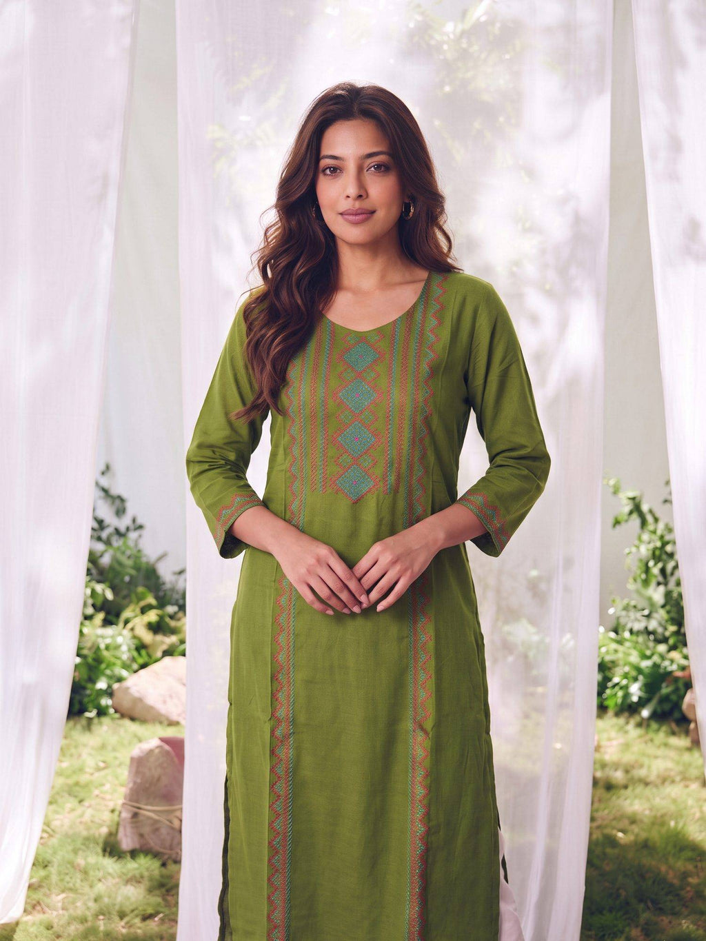 Women Green Rayon Embroidered Straight Kurta | KDG - view 2