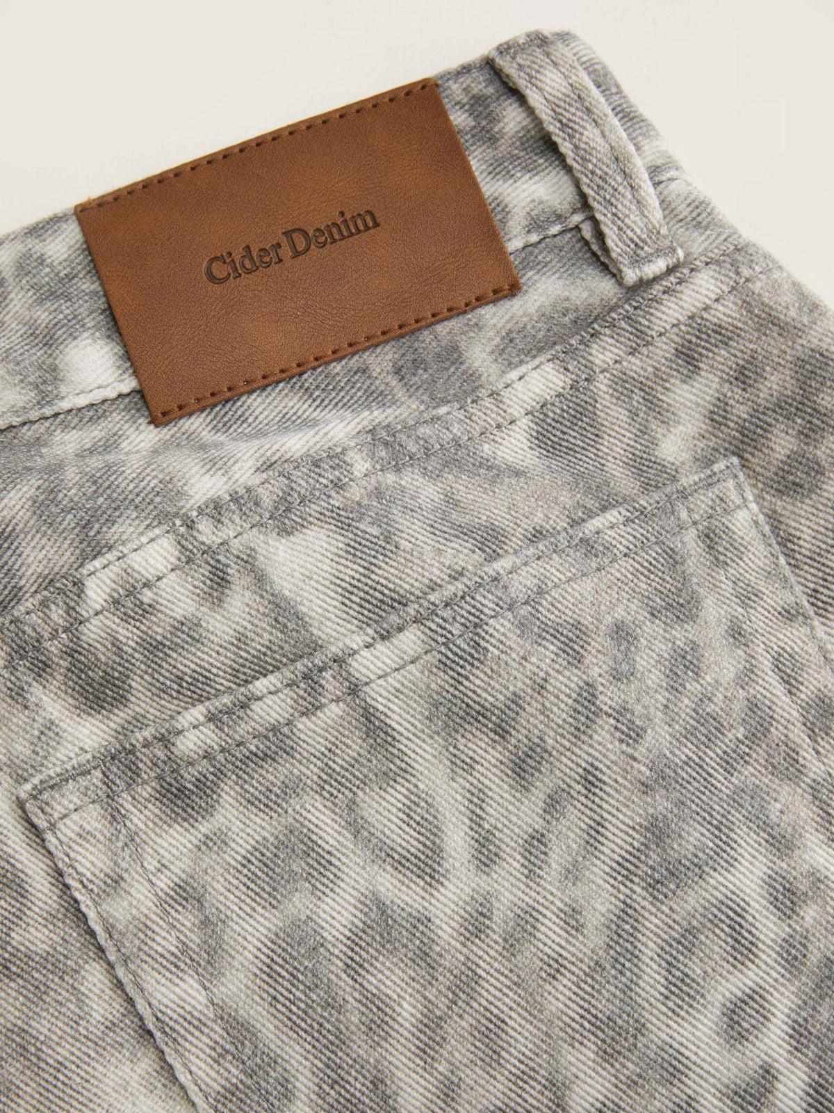 Denim Low Rise Solid Pocket Barrel-leg Jeans | BG78 - view 6