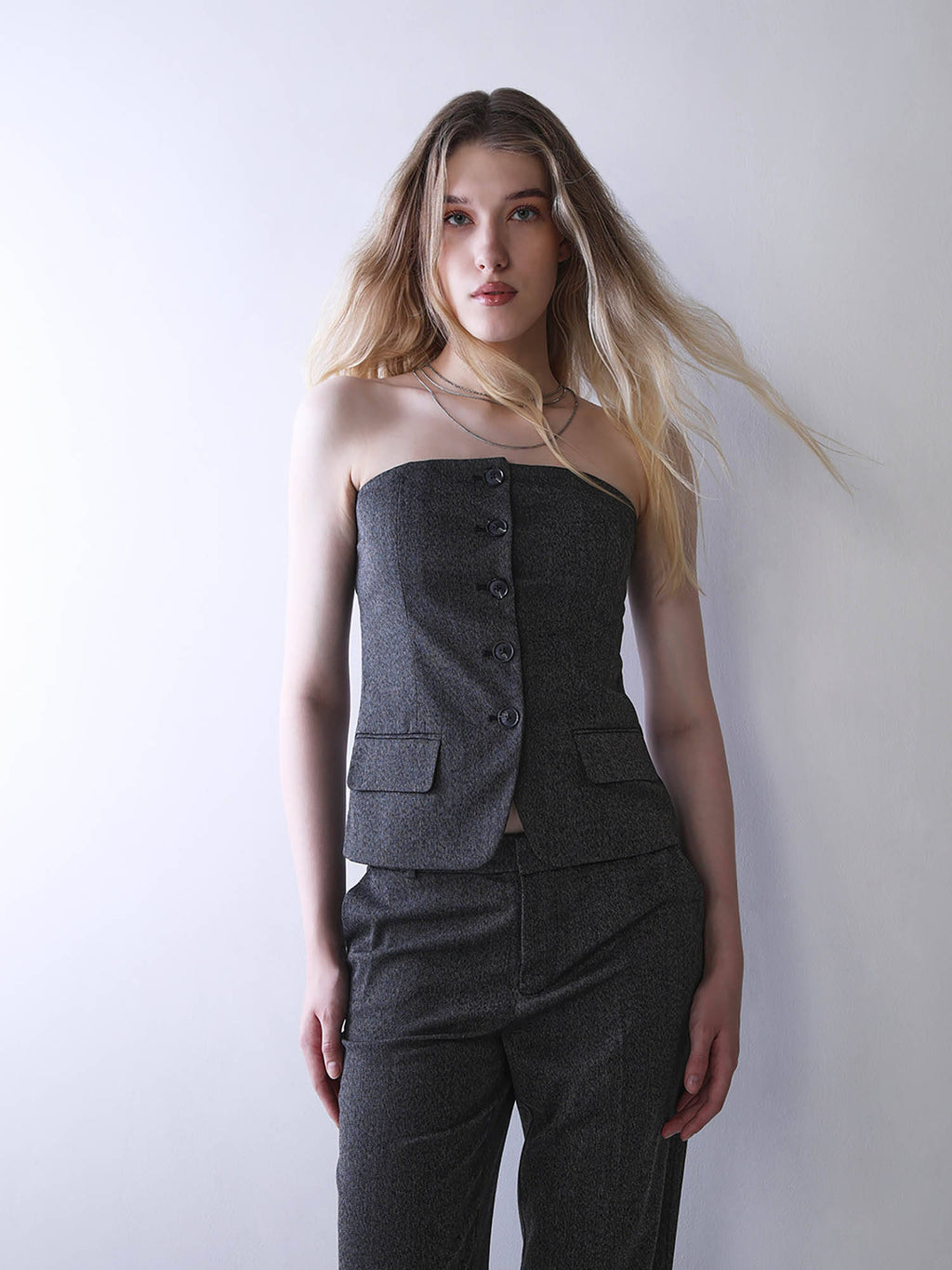 Women's Solid Regular Fit Dark Grey Top | TT90 - view 1