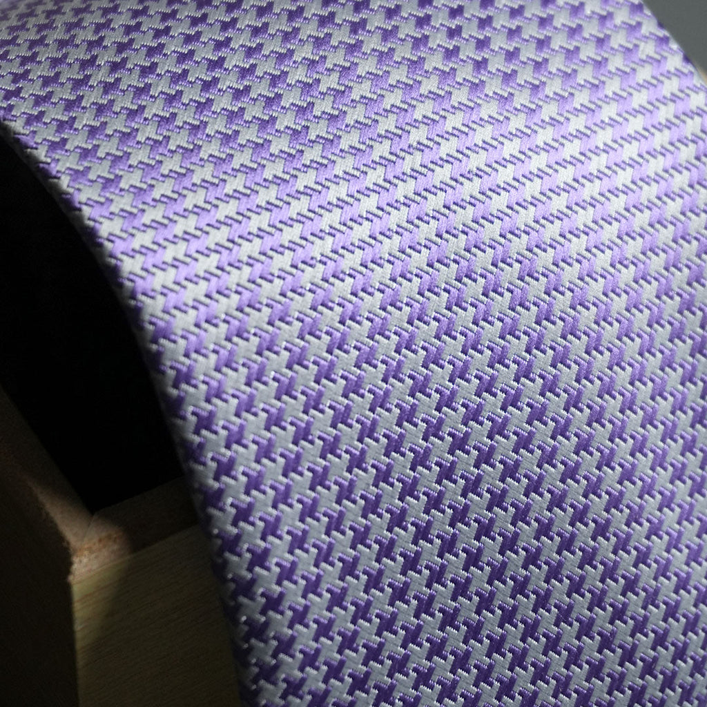Houndstooth Handmade Tie & Pocket Square in Lilac/Grey