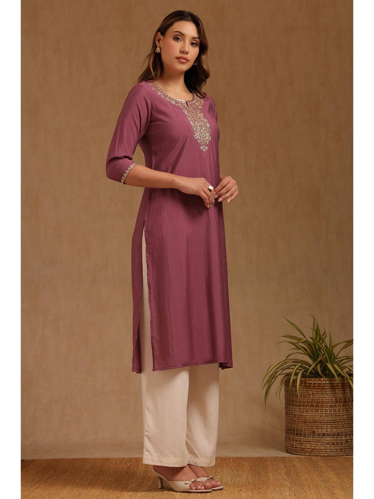 Womens Mauve Roman Silk Embroidered Sequins Kurta | FY93 - view 3