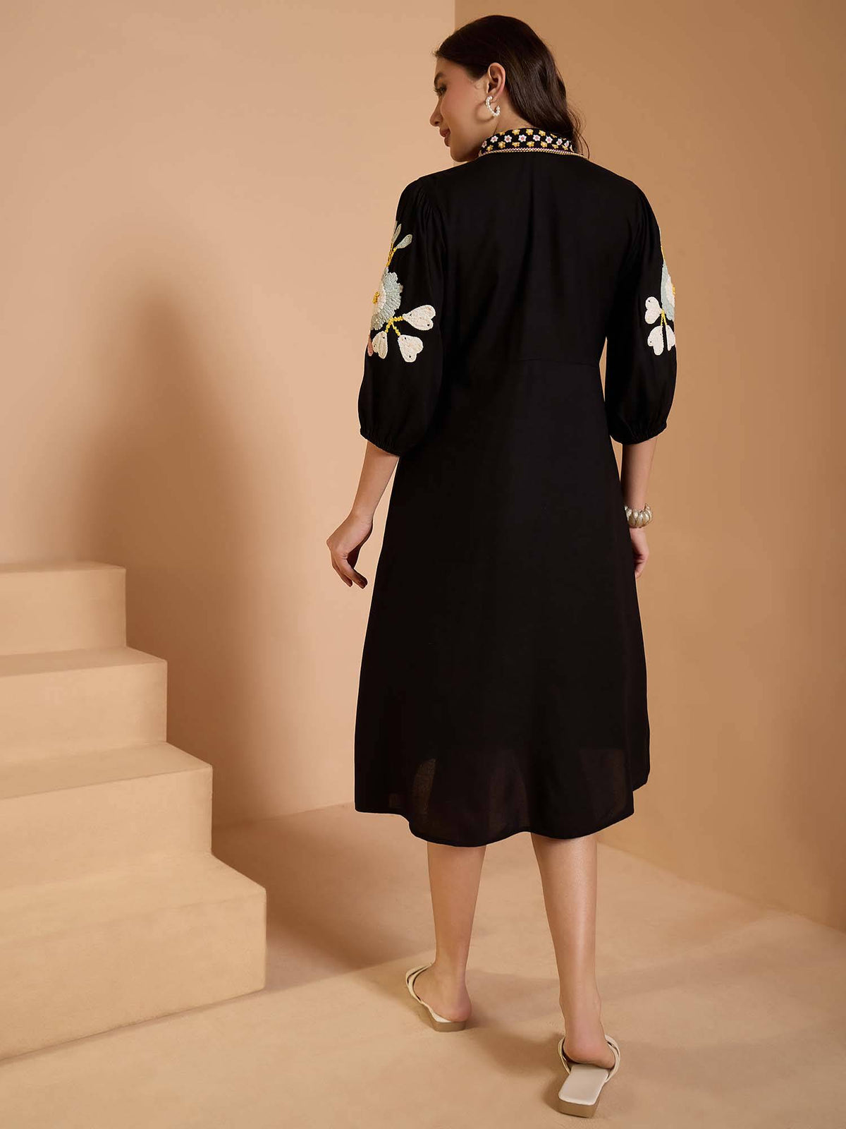 Black Embroidered Midi Dress | D56 - view 2