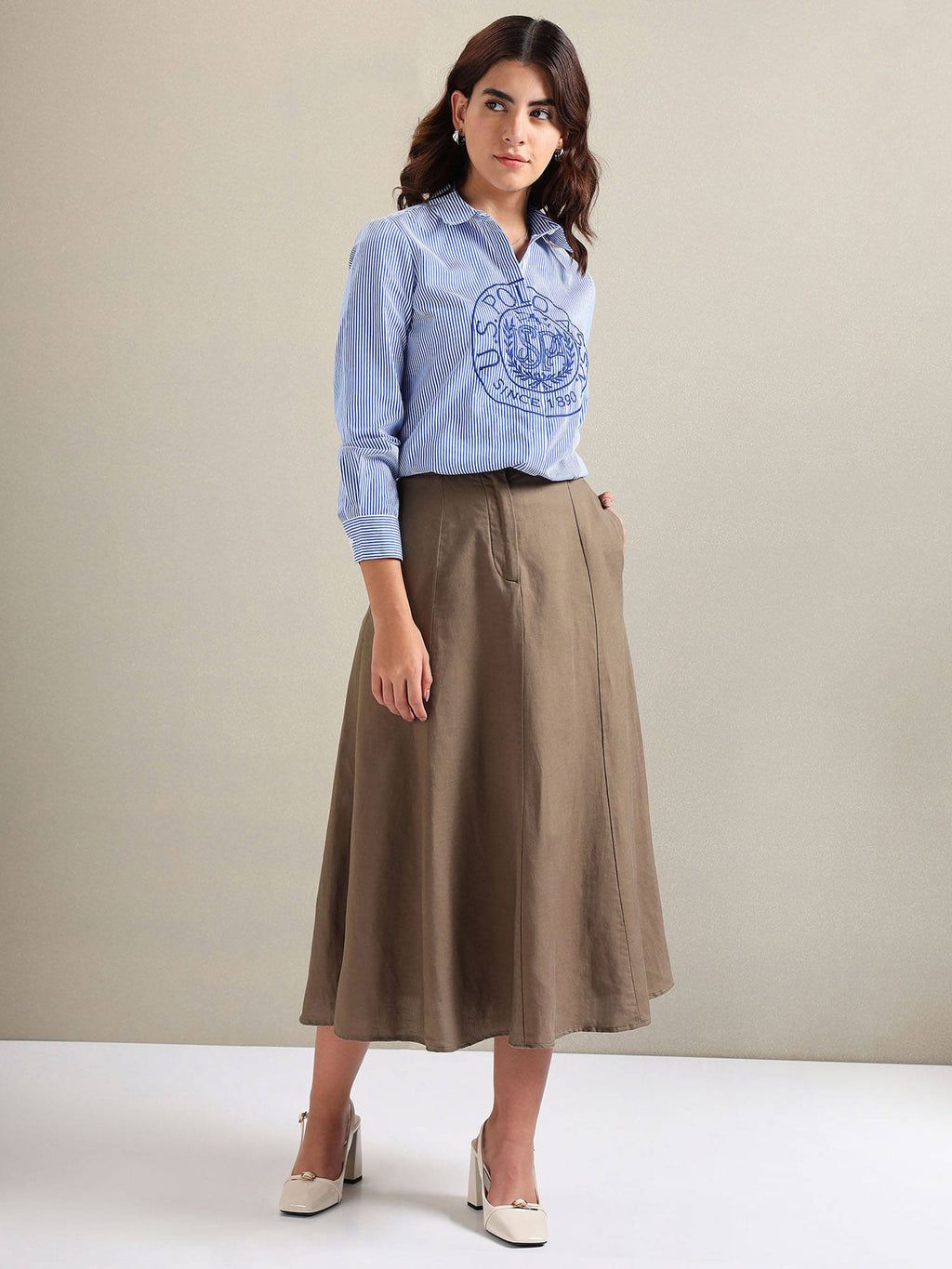 Vertical Stripe Embroidered Shirt Blue | S67 - view 3