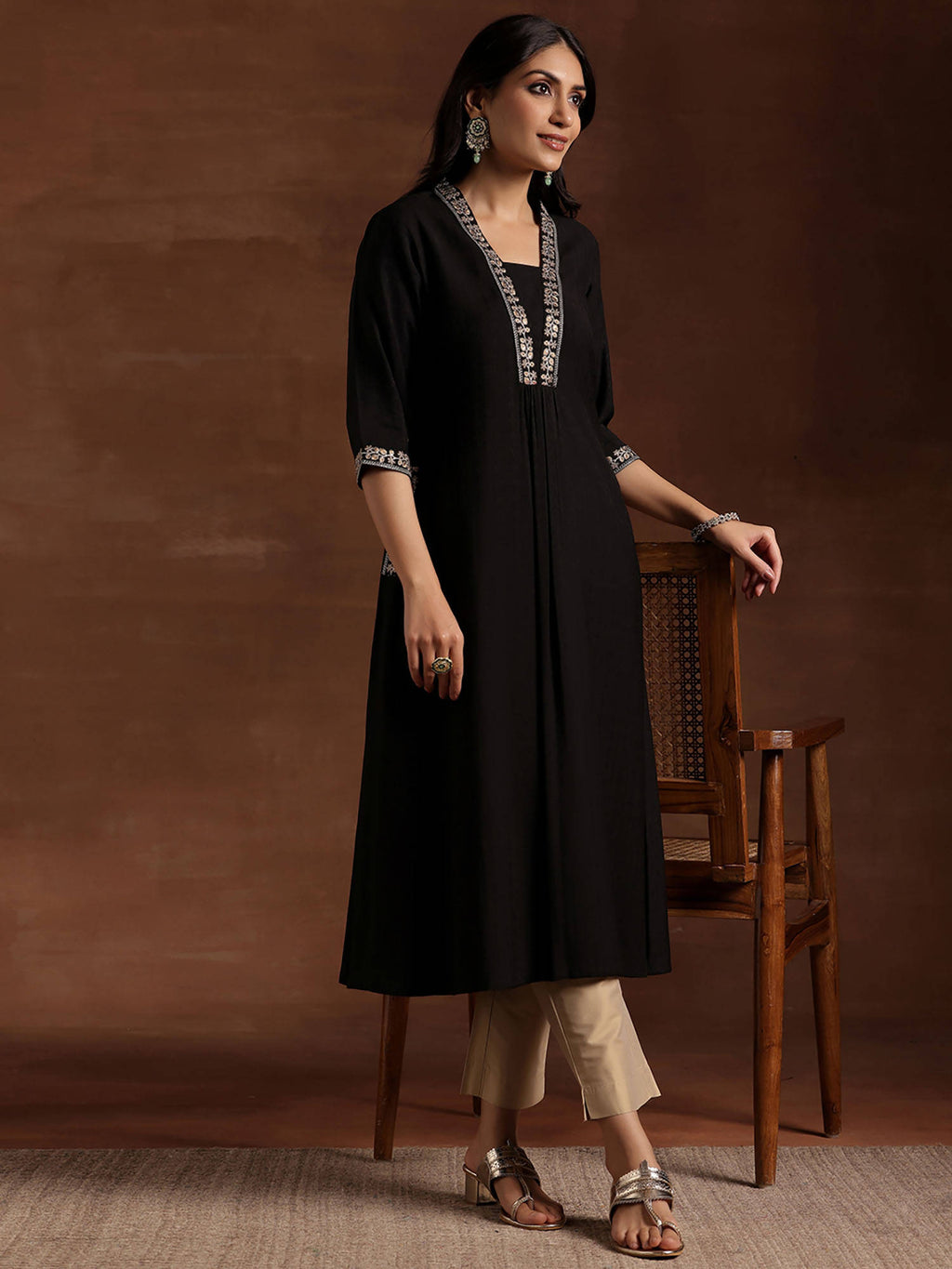 Yellow Floral Embroidered Yoke A-Line Kurta | U3S - view 8