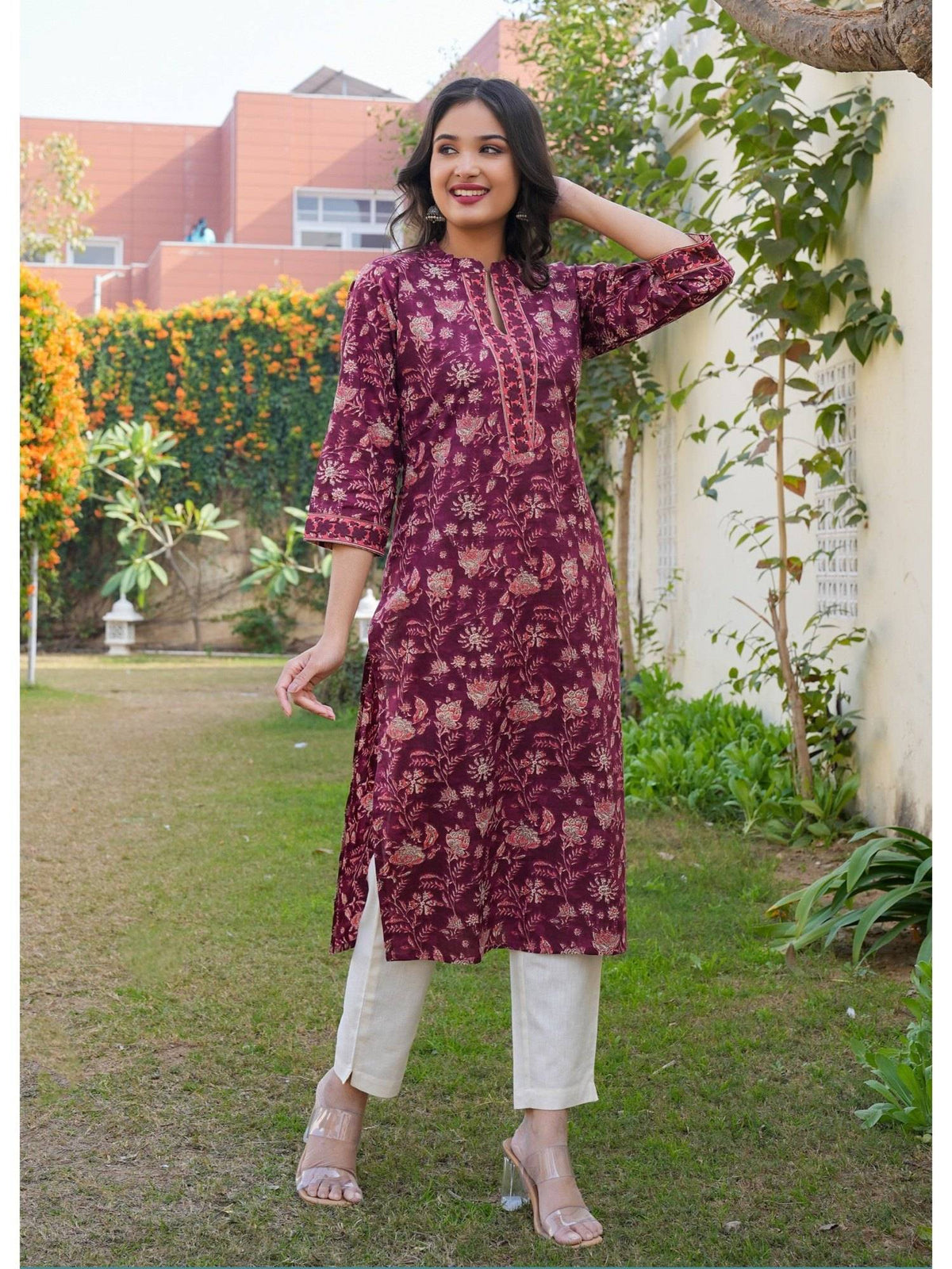 Women Floral Printed Straight Cotton Purple Kurta | FY93 - view 5