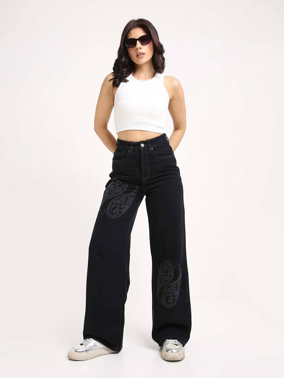 Women Black Embroidered Wide Leg Jeans | RF89 - view 6
