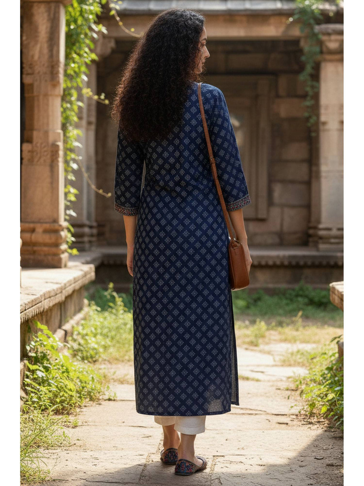 Women's Blue Cotton Jaipuri Printed Kurta | U3S - view 3