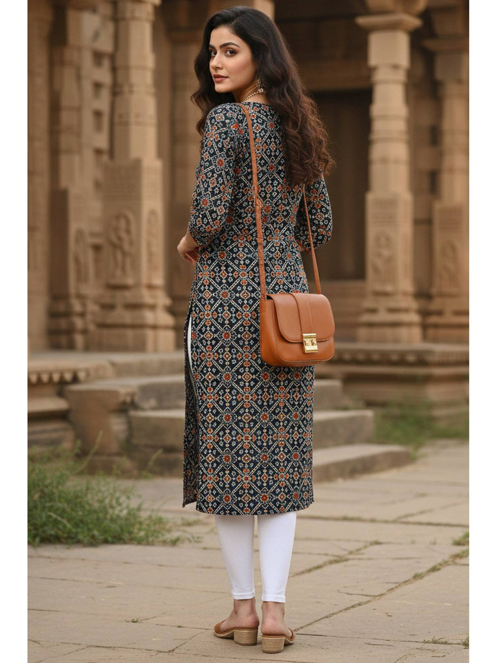 Women's Navy Blue Pure Cambric Cotton Jaipuri Printed Kurta | U3S - view 3