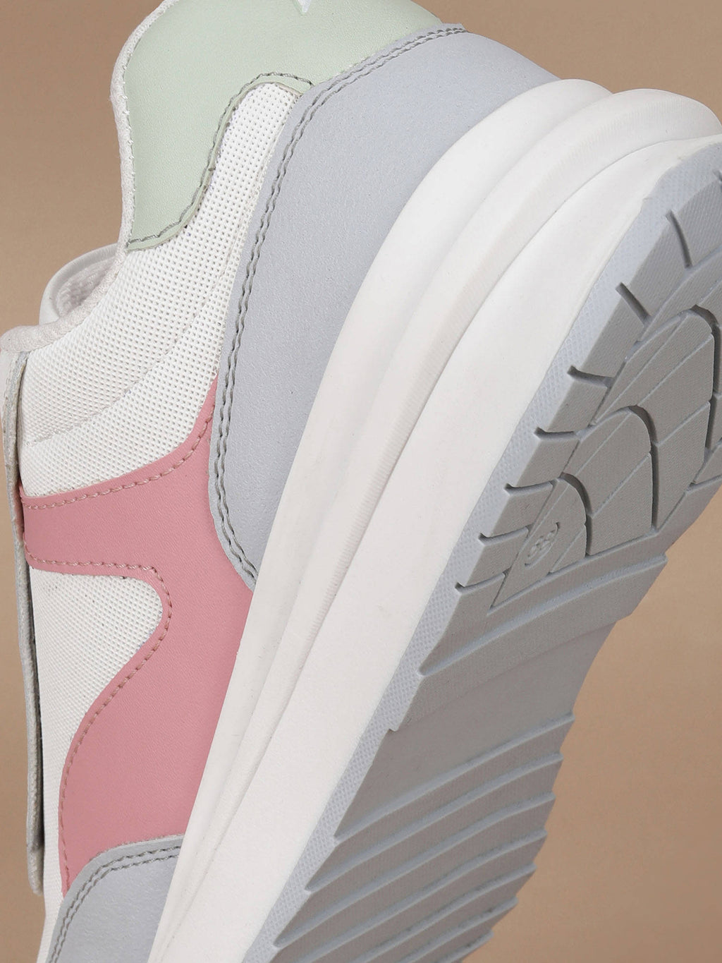 Women Mova Sneakers - White | SN09 - view 8
