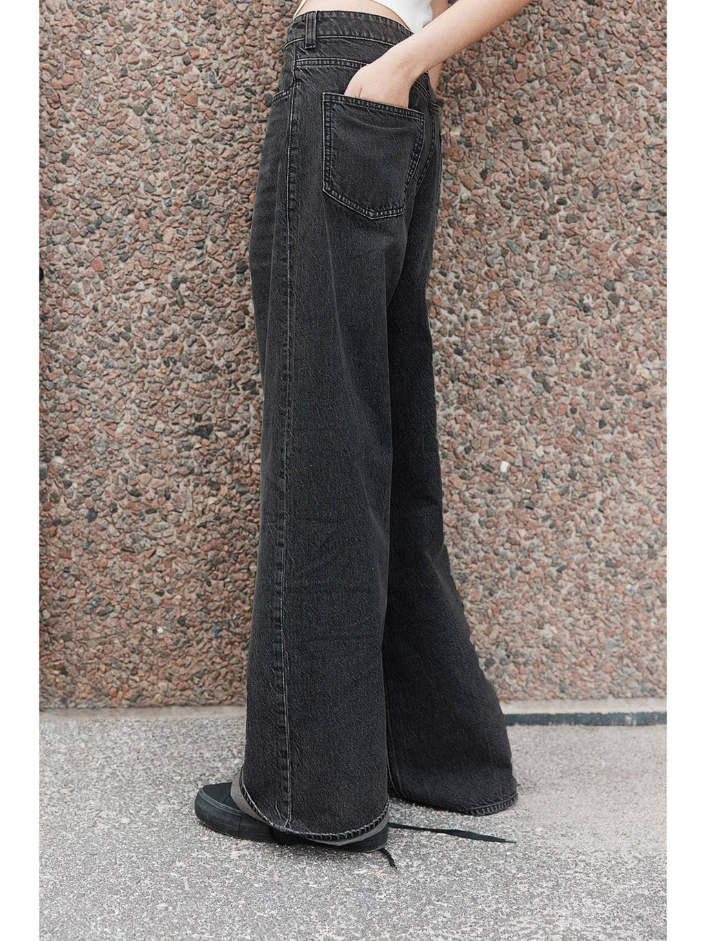 Women Solid Gluon Grey Modern Jeans | BT10 - view 2