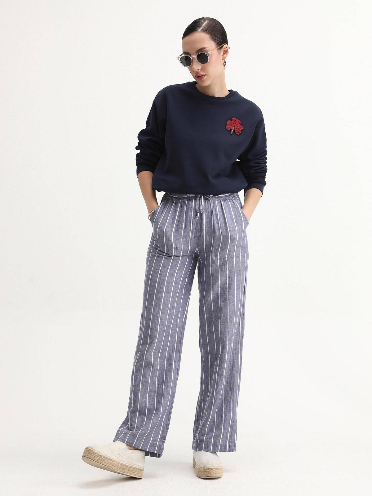 Women Greta Navy Blue Crew Neck Regular Fit Sweatshirt | SS90 - view 2
