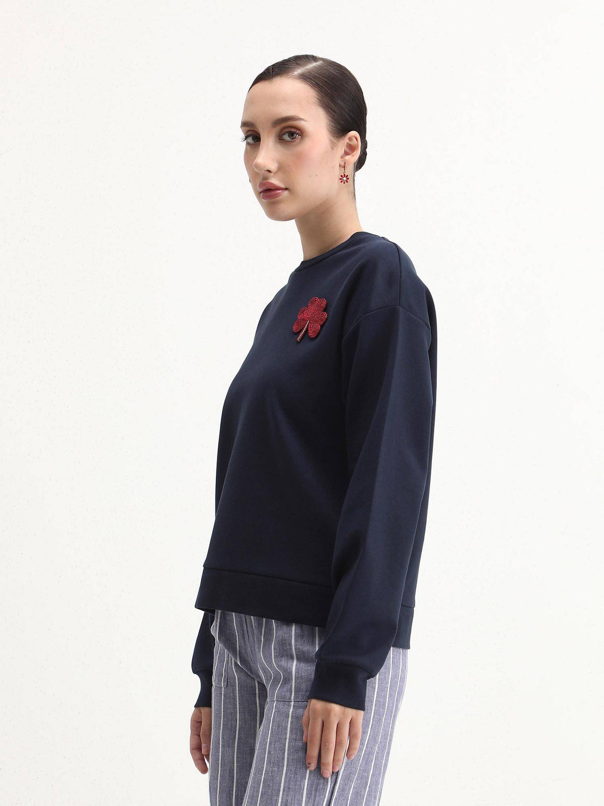 Women Greta Navy Blue Crew Neck Regular Fit Sweatshirt | SS90 - view 5