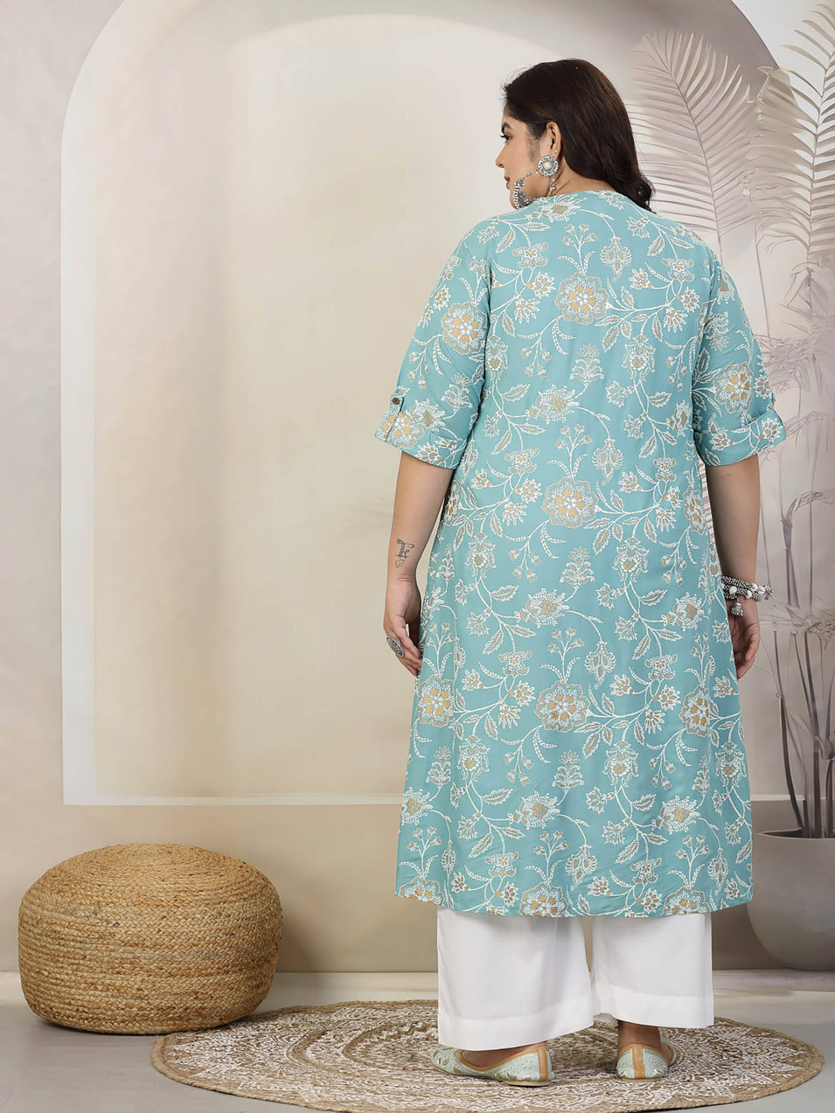 Women Plus Size Mauve Floral Printed Rayon A-Line Kurta | U3S - view 8