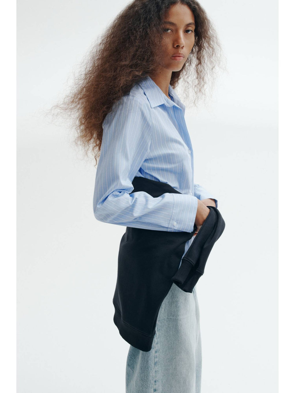 Women Blue Fitted Shirt | S67 - view 2
