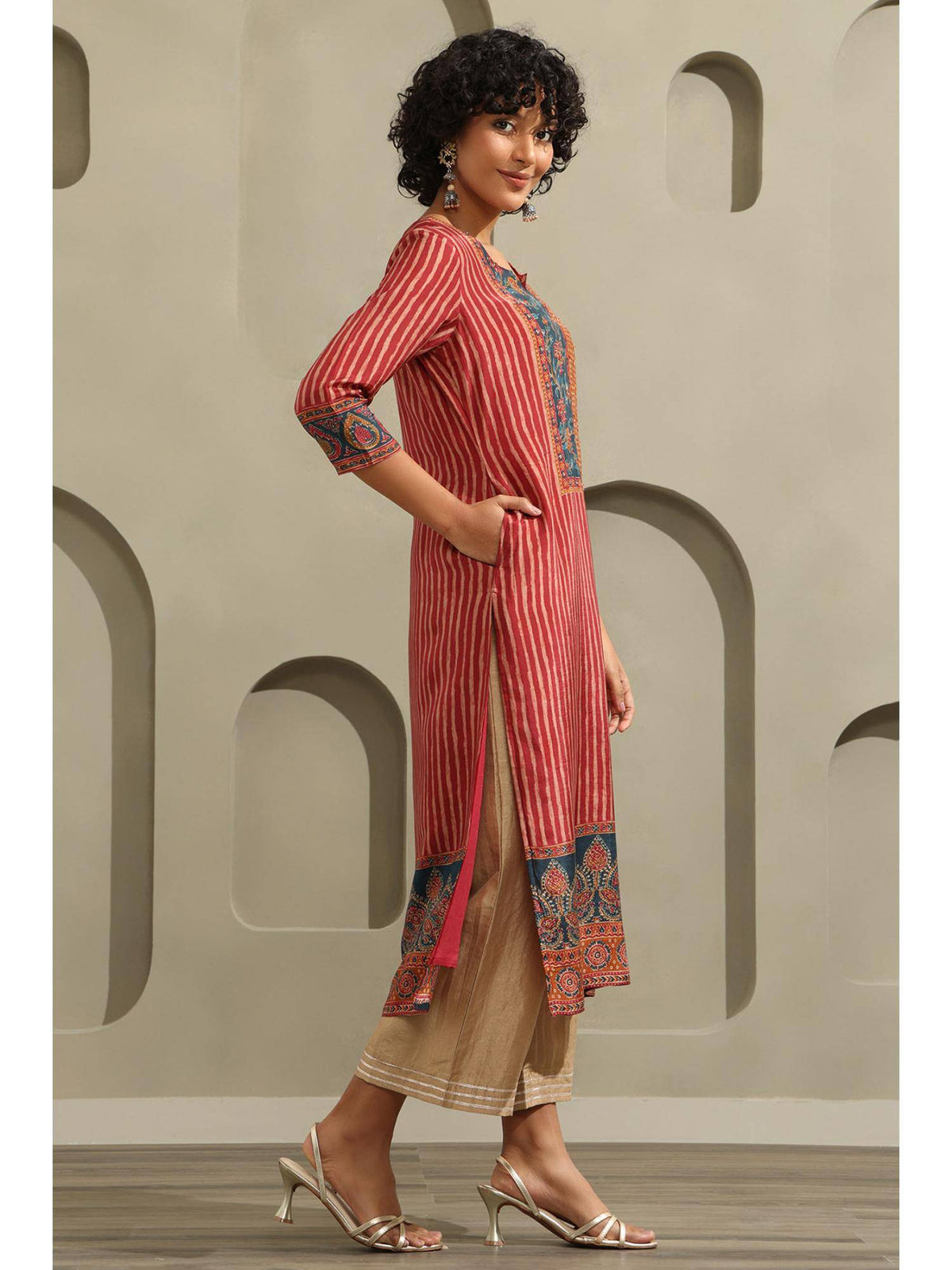 Women Red Stripes Muslin Kurta | KDG - view 3