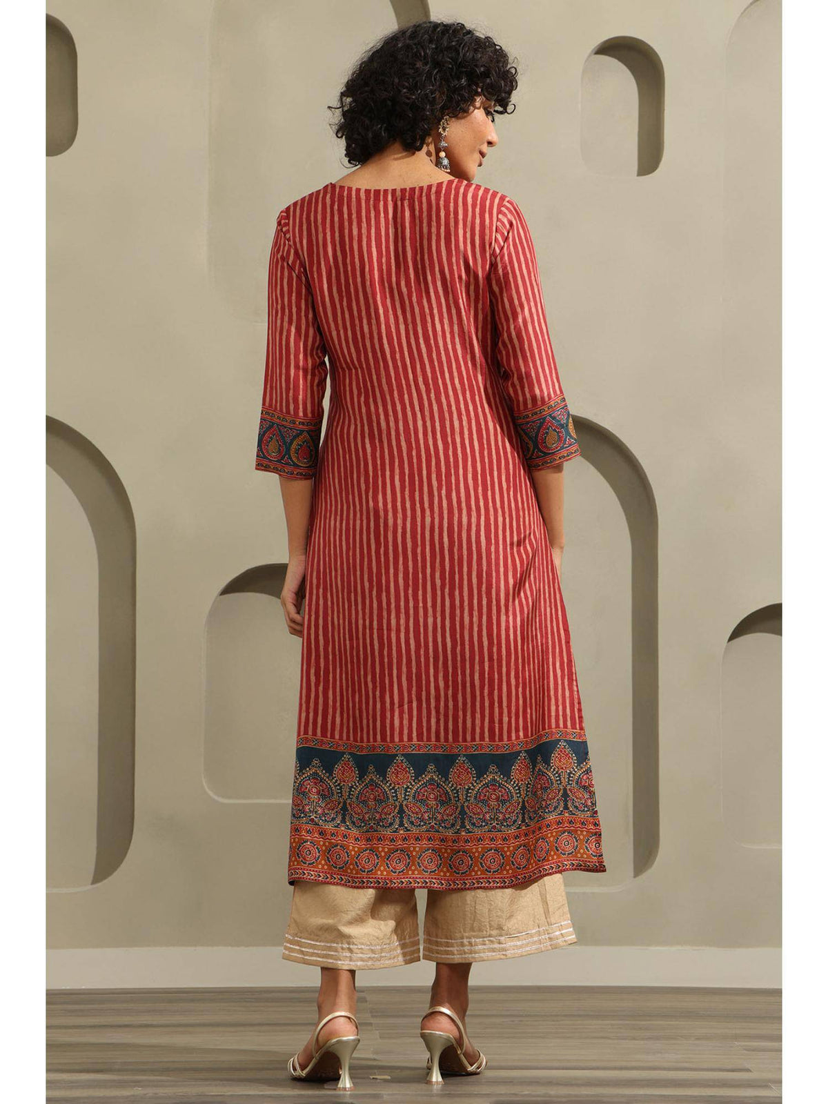 Women Red Stripes Muslin Kurta | FY93 - view 4
