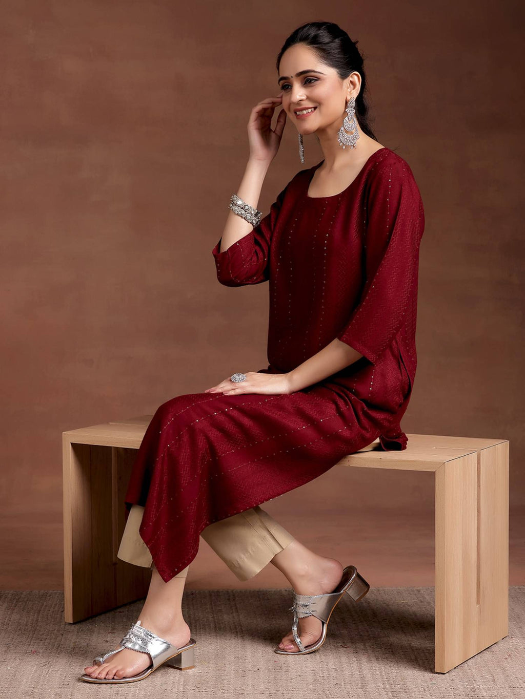 Red Woven Design Sequinned Straight Kurta with Pocket | FY93 - view 6