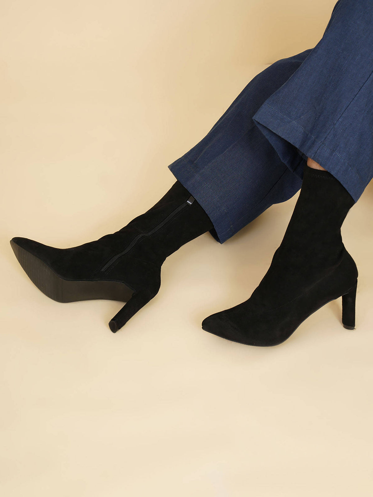 Womens Black Color Boots | BT61 - view 1