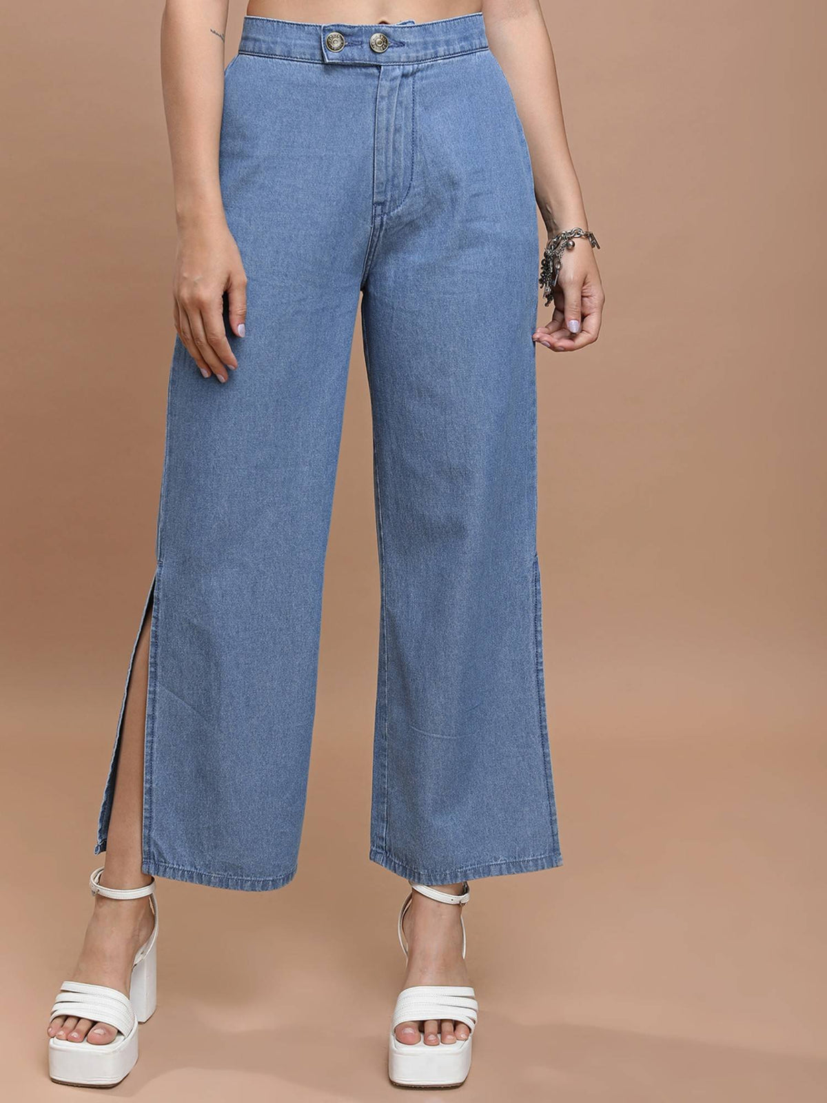 Women Mid-Rise Clean Look Relaxed Fit Light Fade Jeans | RF89 - view 1