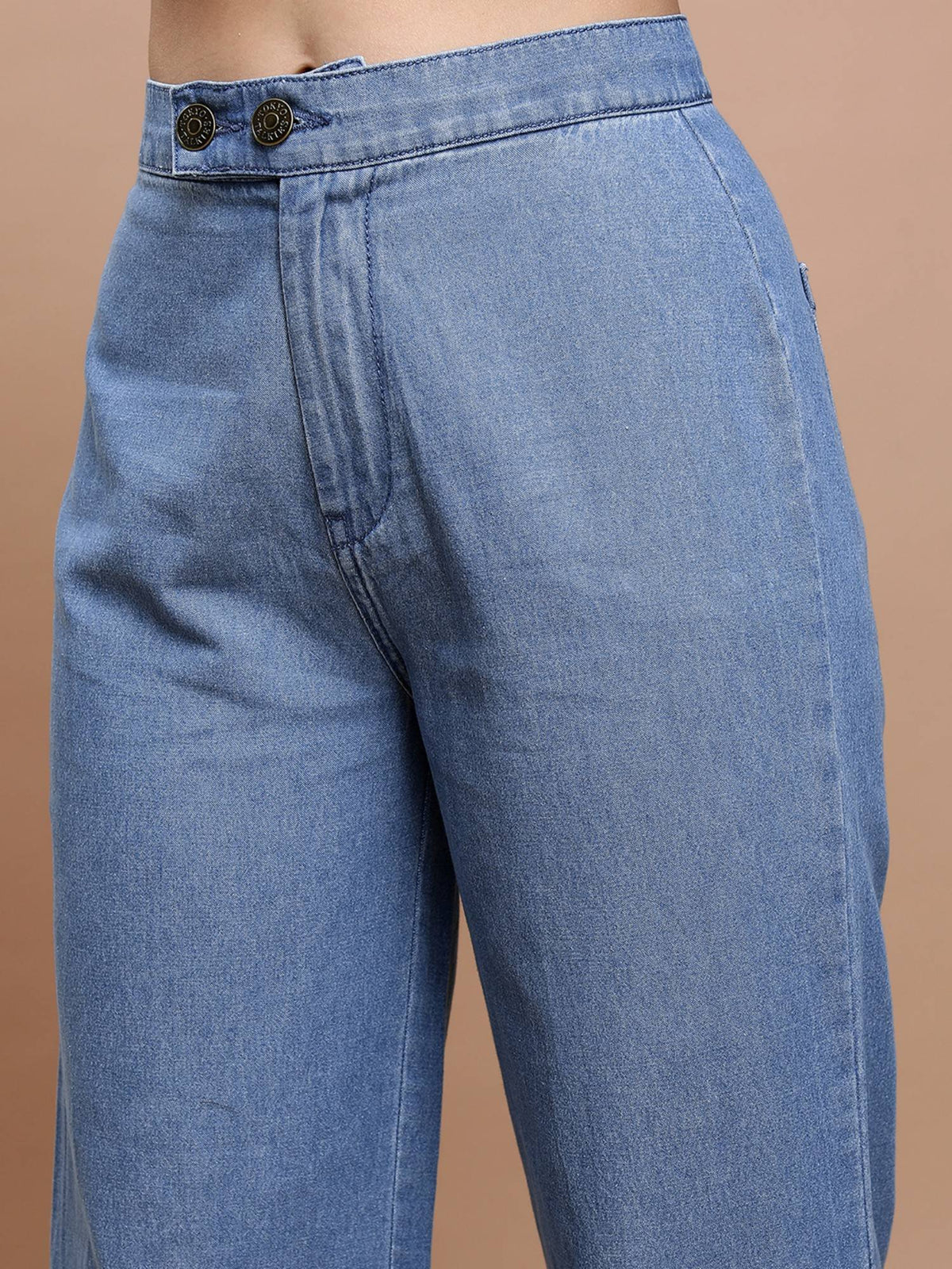 Women Mid-Rise Clean Look Relaxed Fit Light Fade Jeans | RF89 - view 5