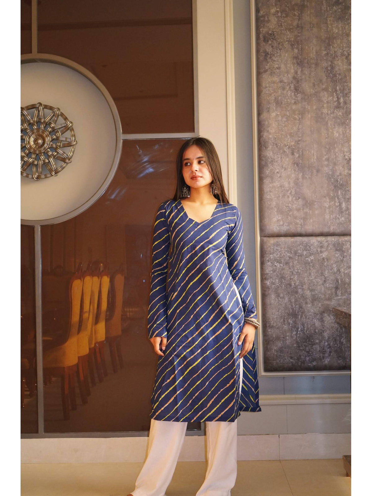 Aanya Long Stripes Printed Kurta | FY93 - view 6