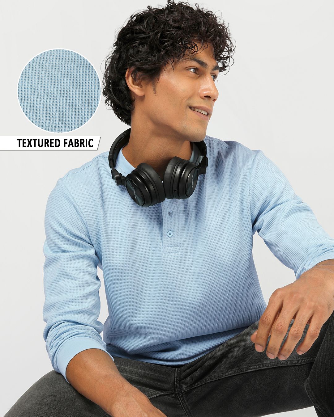 Men's Blue Textured T-shirt Morrislane