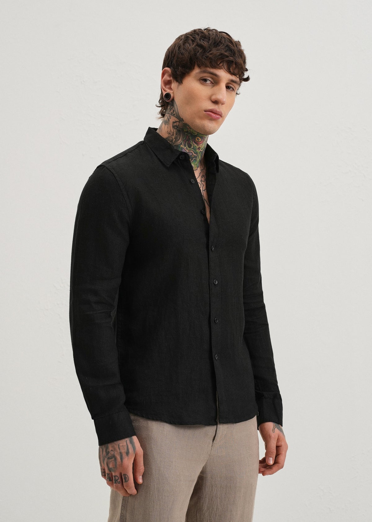 100% Pure Heather Black Linen Shirt
