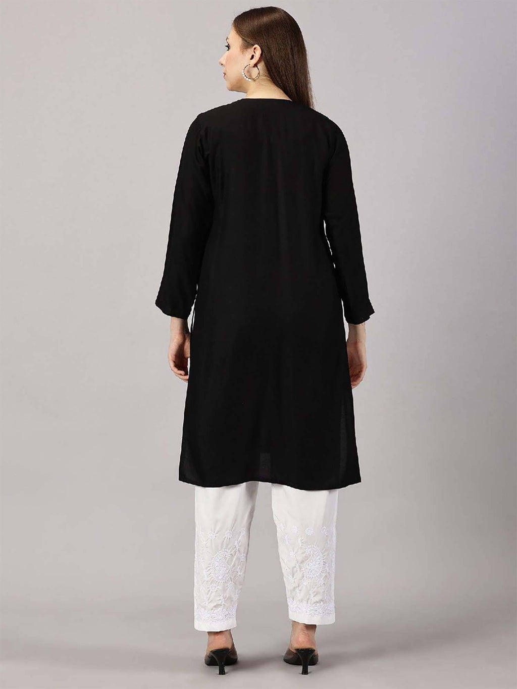 Women Red Floral Embroidered Straight Kurta | FY93 - view 20