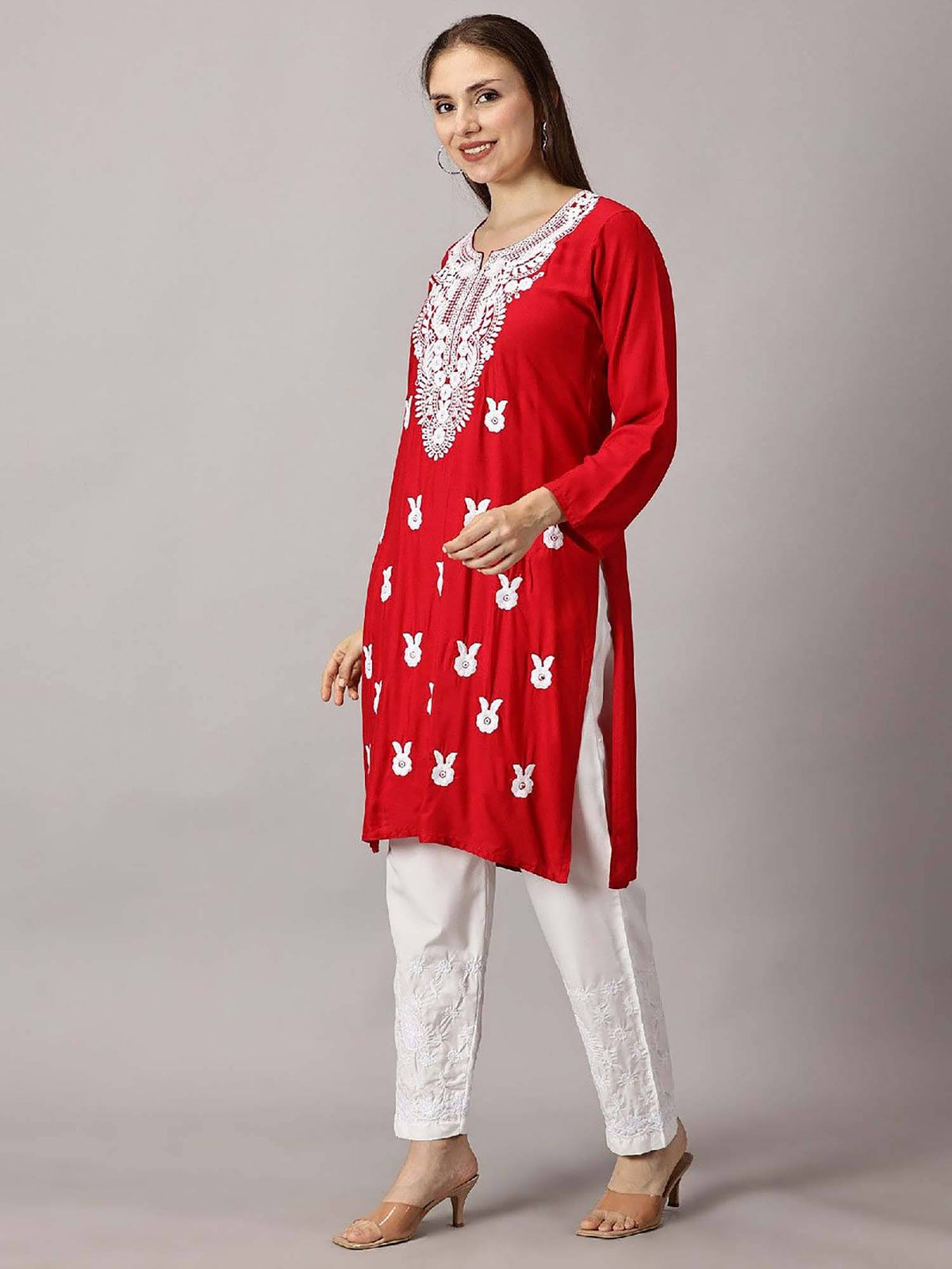 Women Red Floral Embroidered Straight Kurta | KDG - view 3