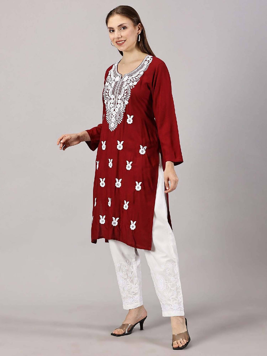 Women Red Floral Embroidered Straight Kurta | KDG - view 9