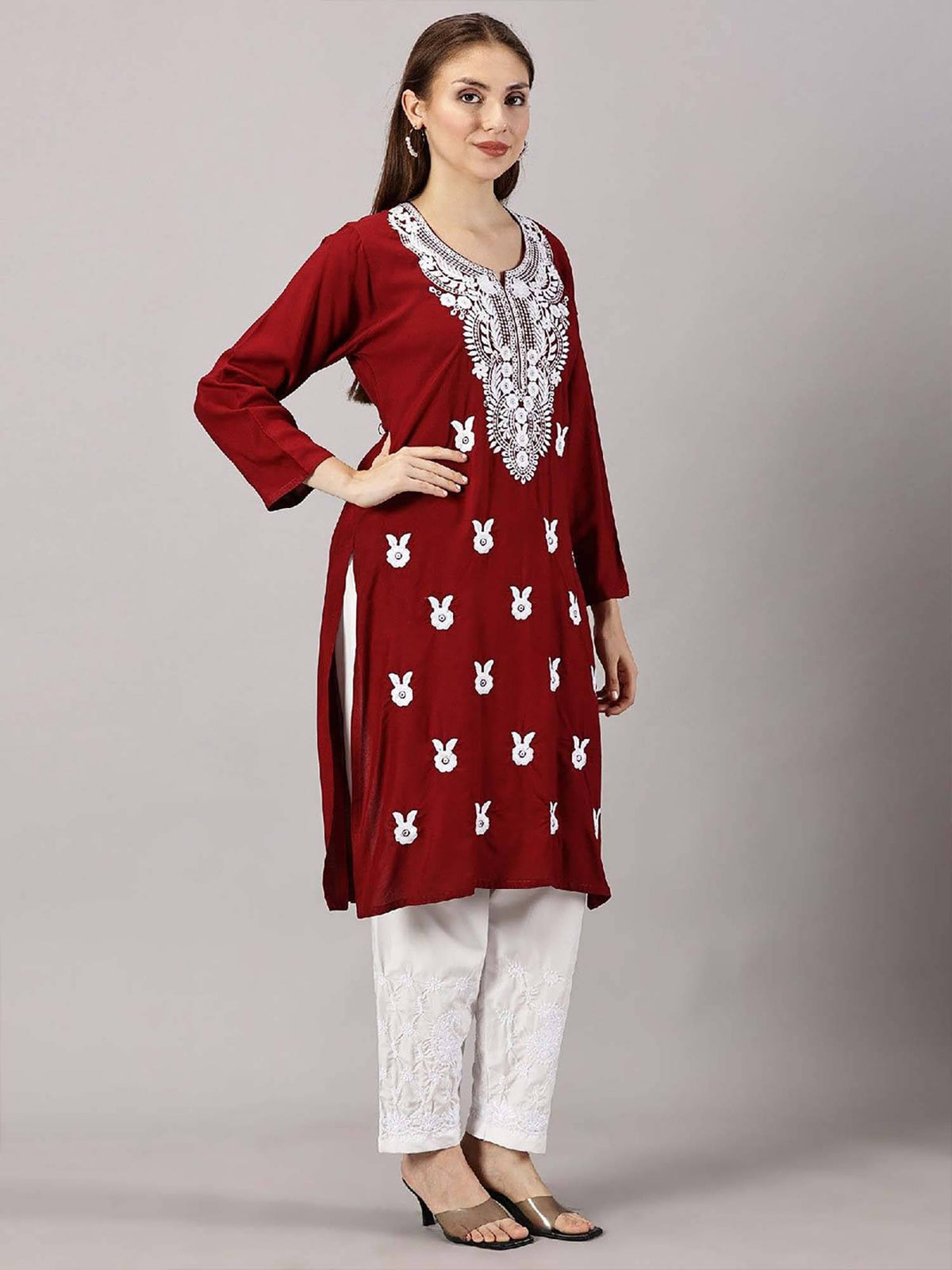 Women Red Floral Embroidered Straight Kurta | KDG - view 11