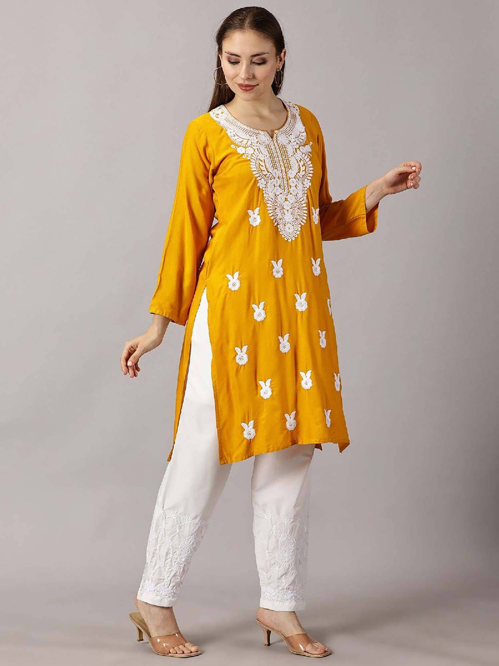 Women Red Floral Embroidered Straight Kurta | KDG - view 40