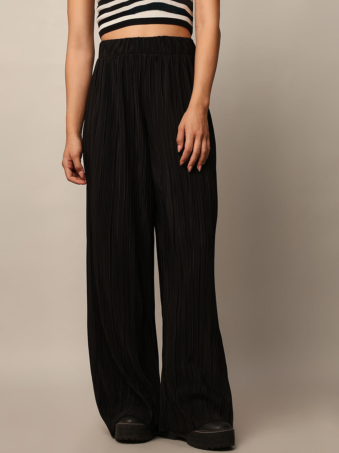 Black Textured Pant