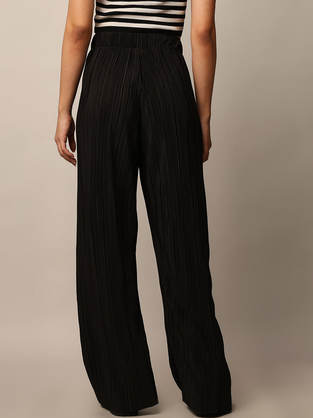 Black Textured Pant