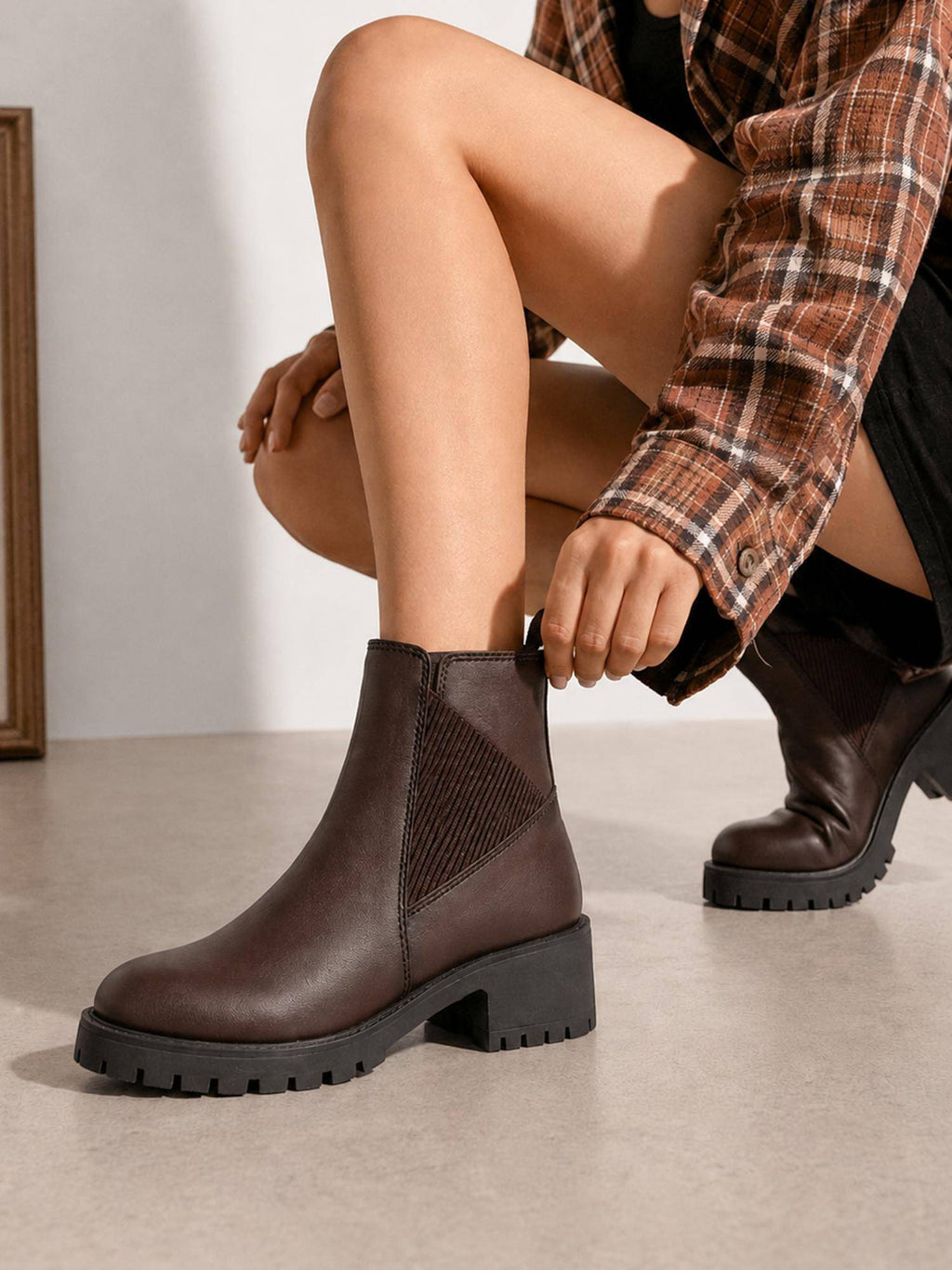 Women Brown Boots | BT61 - view 1