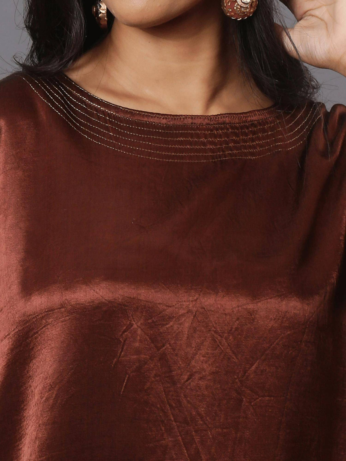 Color Block Mashru Silk Embroidered Sleeves Kurta | KDG - view 4