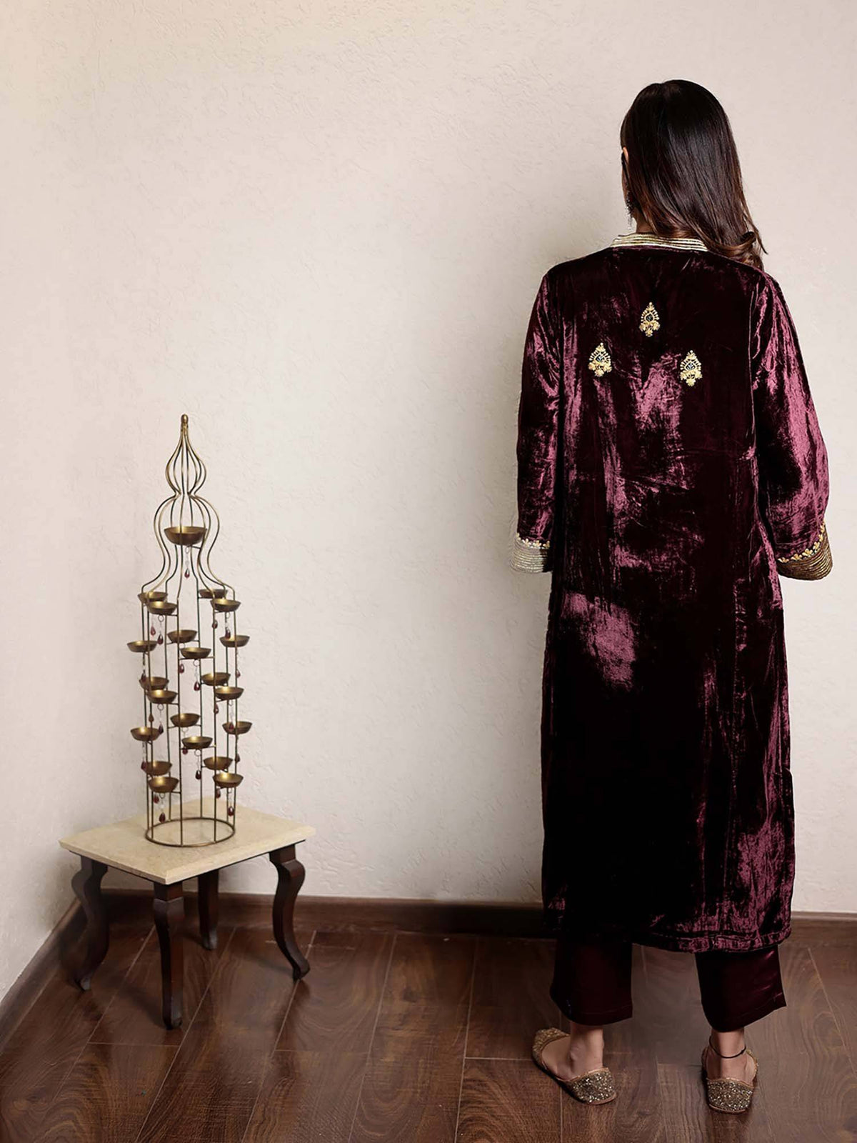 Wine Embroidered V-Neck Velvet Kurta | U3S - view 2