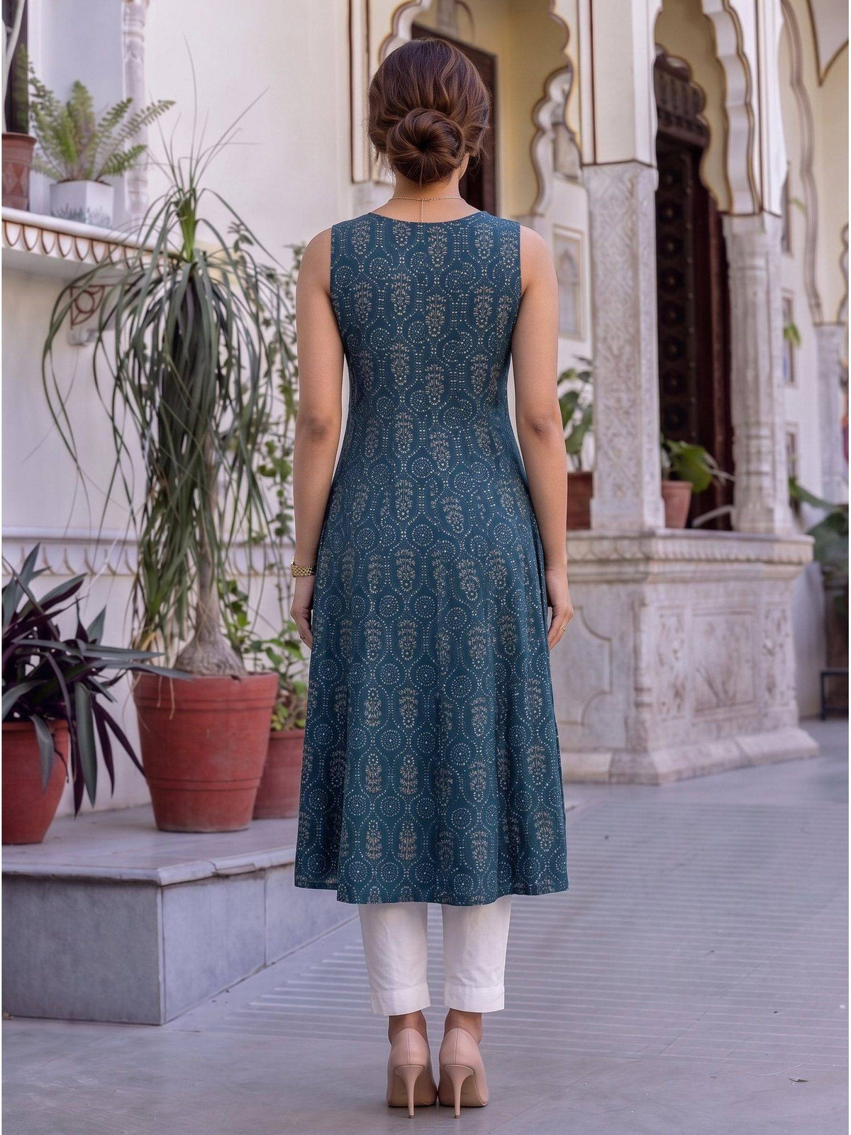 Women Teal Embroidered Kurta | FY93 - view 3