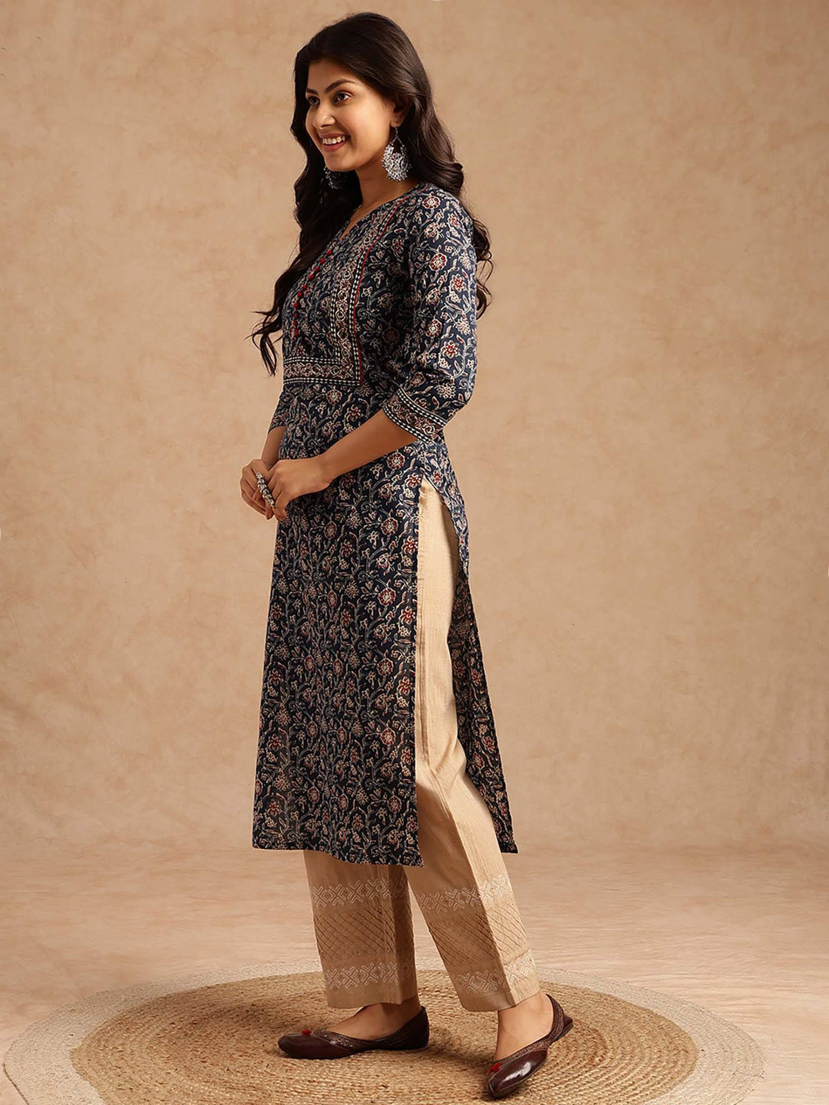Women Floral Print With Lace Work Straight Cotton Brown Kurta | U3S - view 10