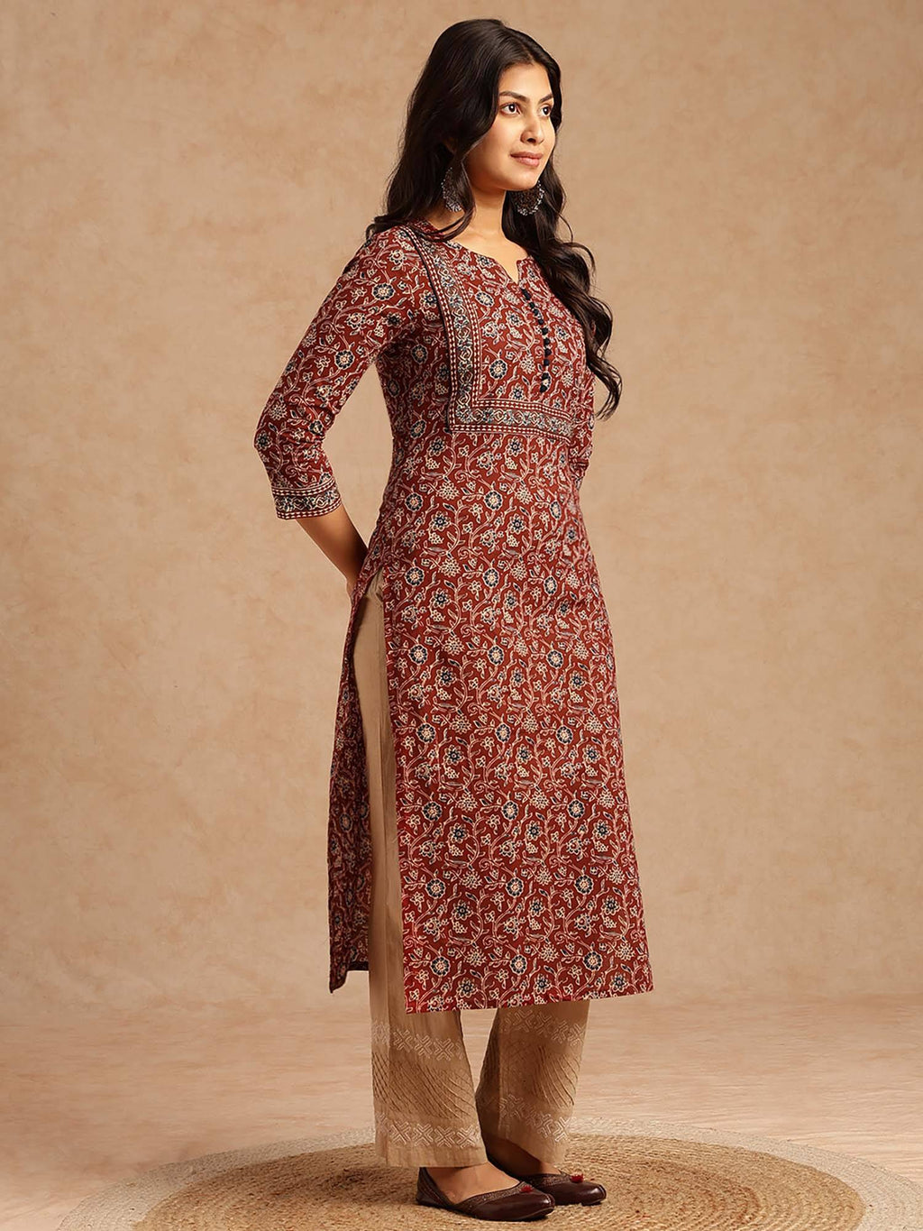 Women Floral Print With Lace Work Straight Cotton Brown Kurta | FY93 - view 4