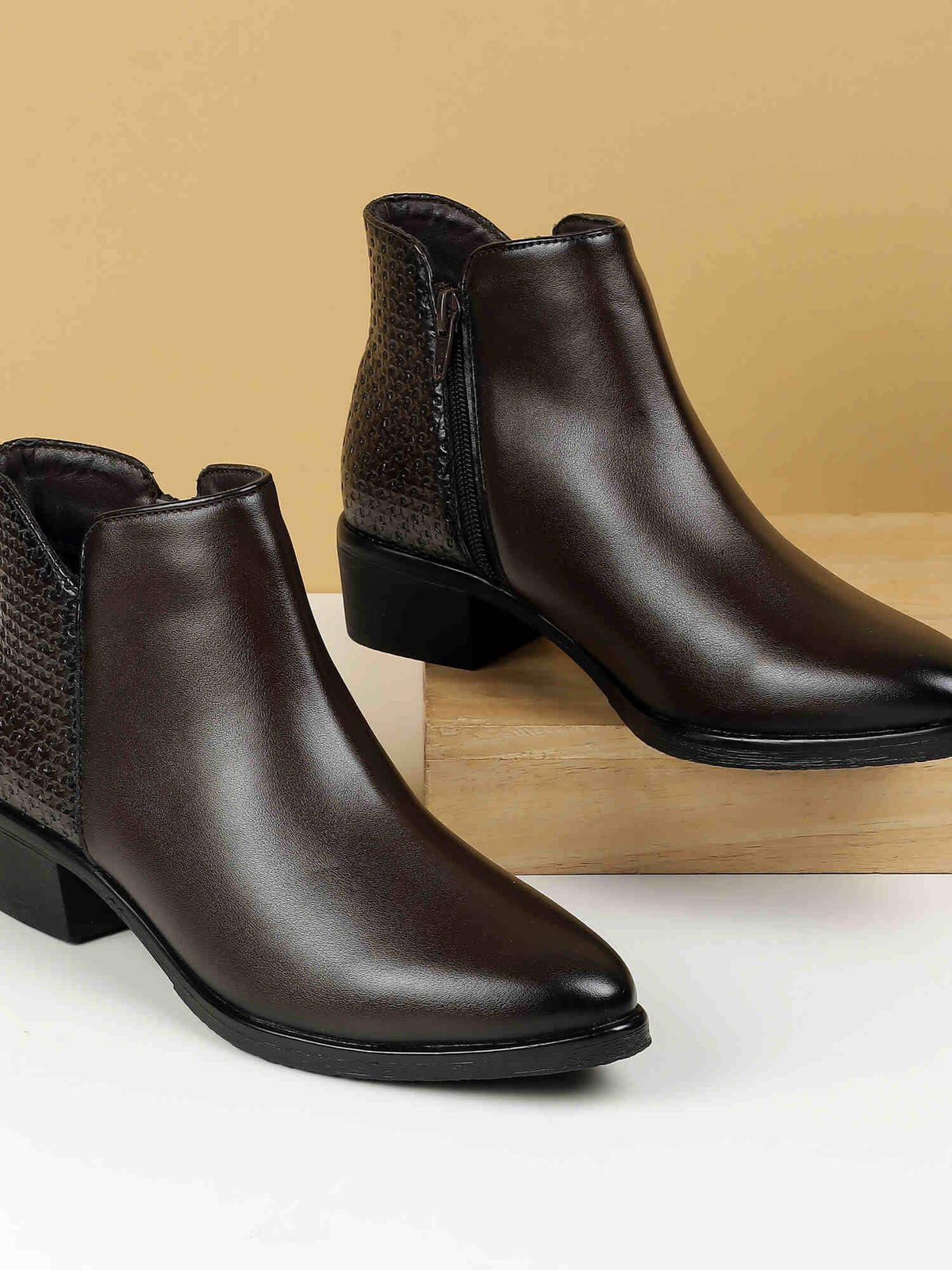 Women Black Casual Boots | BT61 - view 11