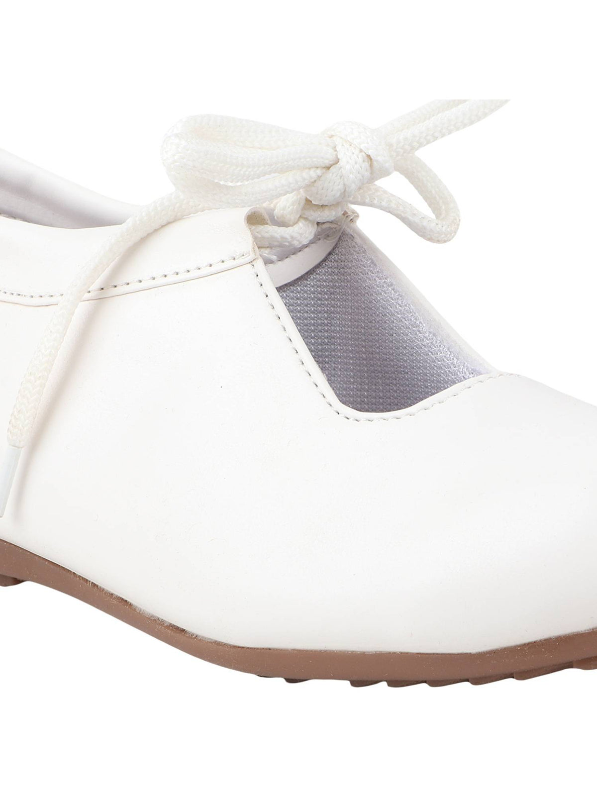 Women White Solid Casual Shoes | F61 - view 5