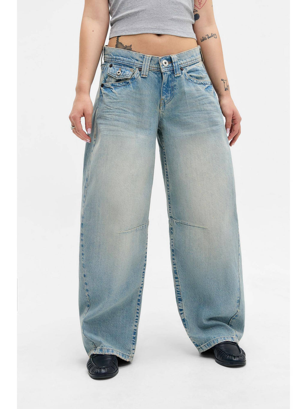 Kayla Cocoon Bleach Blue Jeans | BG78 - view 1