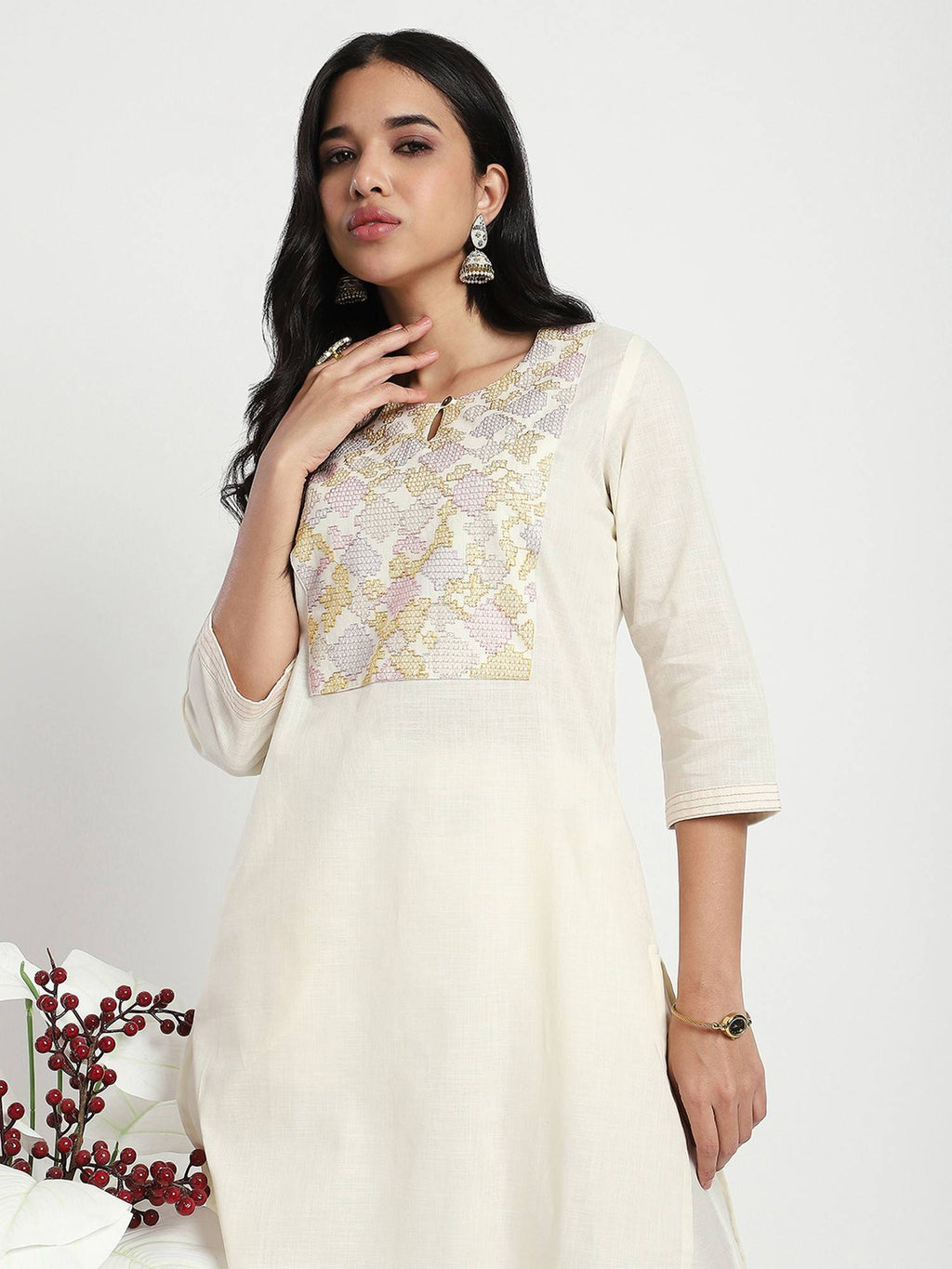 Purple Embroidered Regular Kurta | KDG - view 9