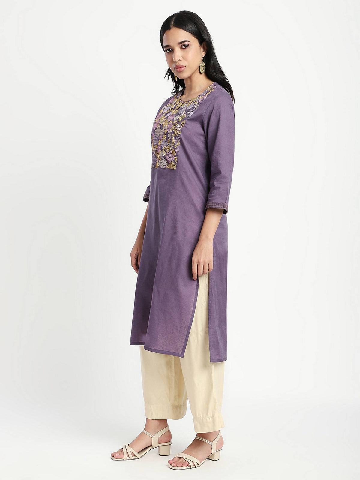 Purple Embroidered Regular Kurta | KDG - view 6