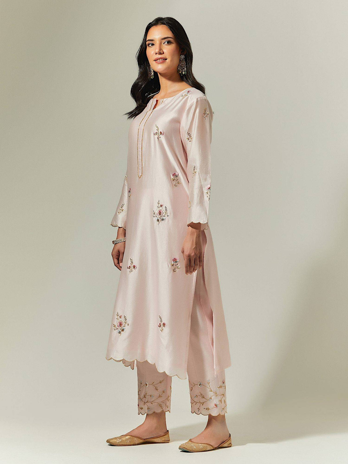 Light Pink Silk Chanderi Hand Embroidered Kurta With Plackett | KDG - view 3