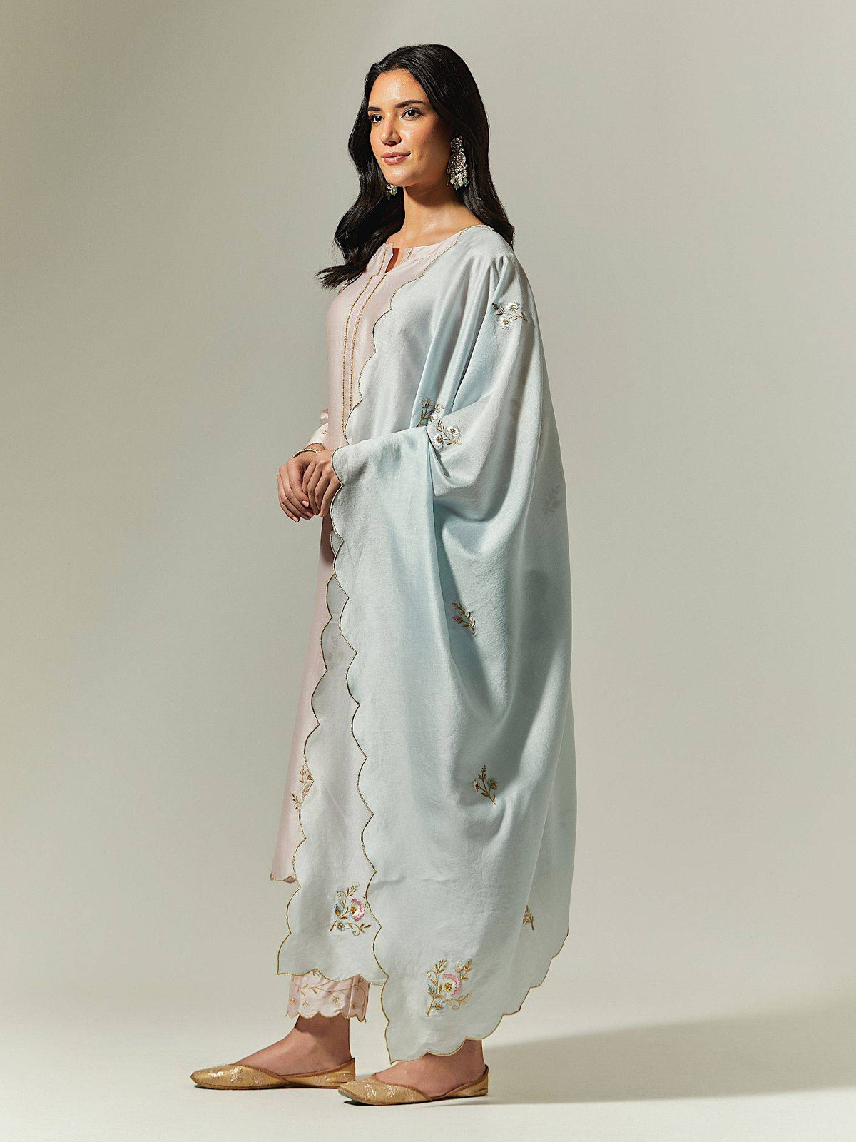 Light Pink Silk Chanderi Hand Embroidered Kurta With Plackett | FY93 - view 6