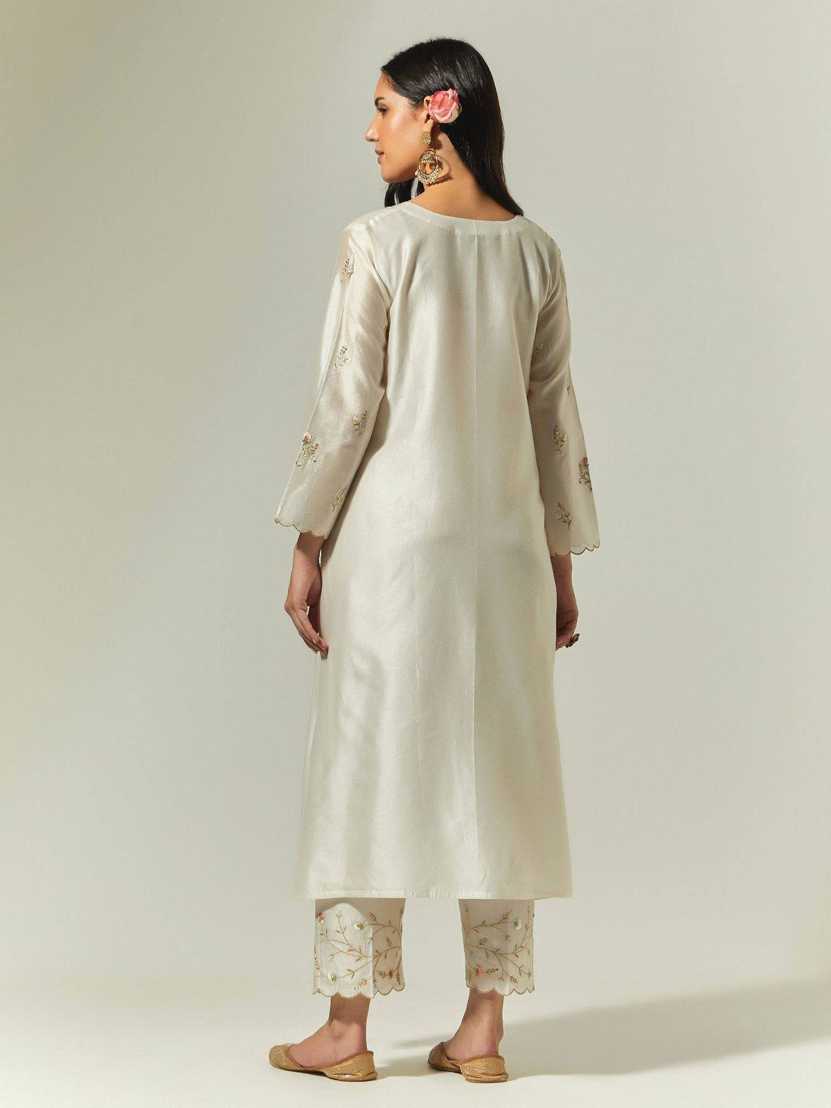 Light Pink Silk Chanderi Hand Embroidered Kurta With Plackett | KDG - view 15